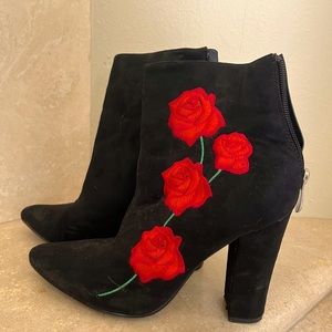 Rose embroidered suede black booties